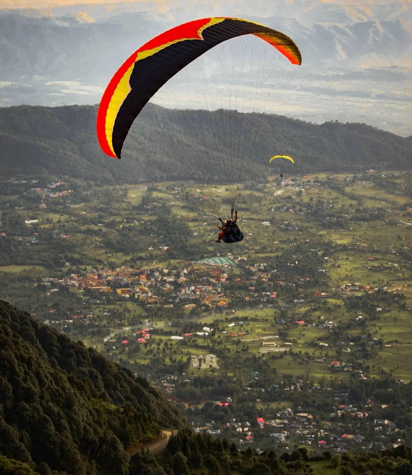 Paragliding in Dharamshala