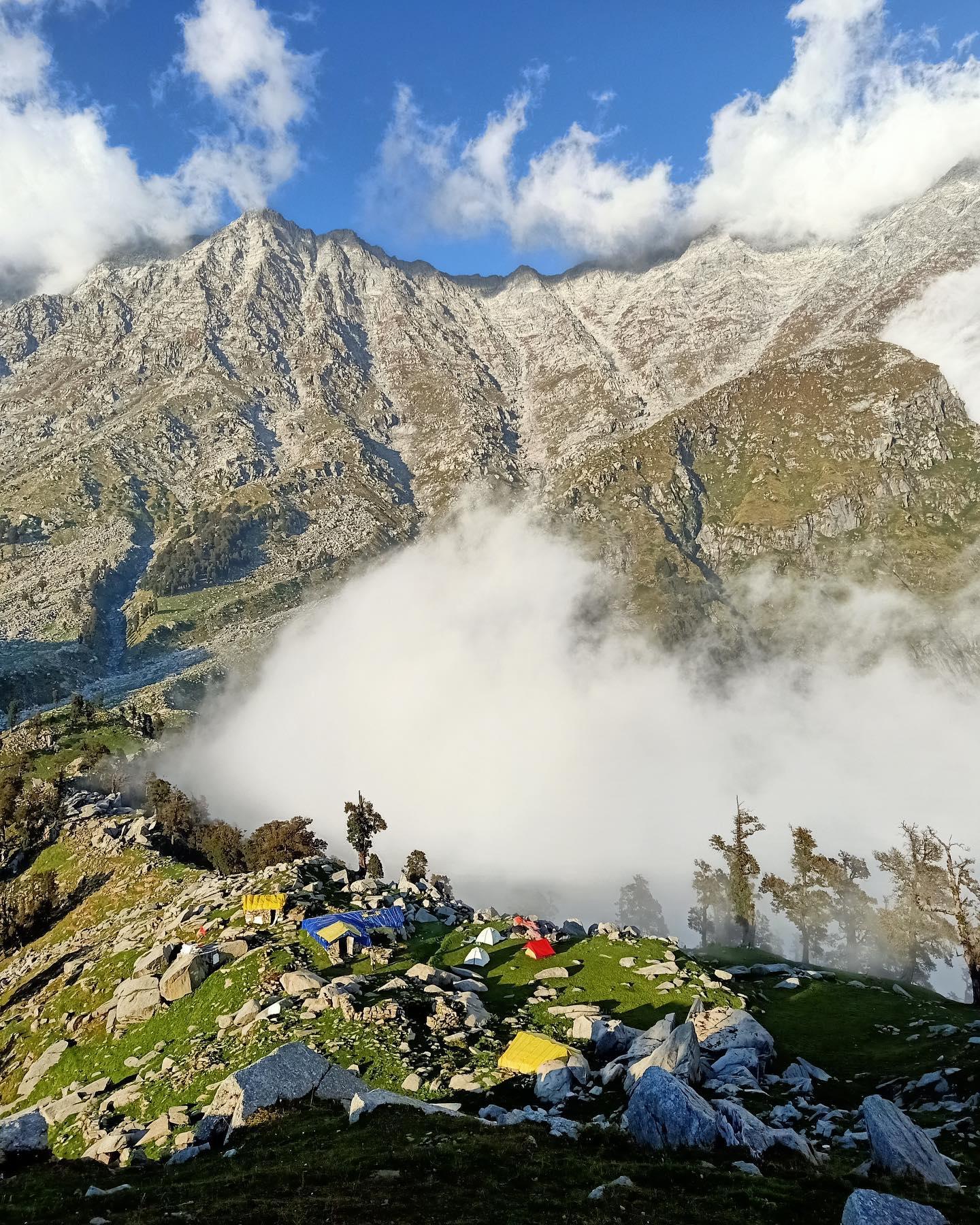 Snowline Lake Trek